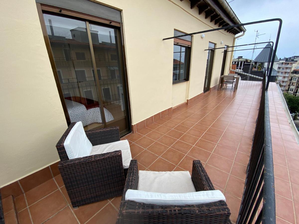 Beautiful Apartment Ondarreta Beach San Sebastian Buitenkant foto